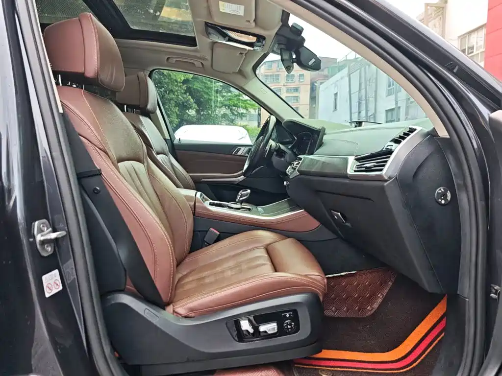 BMW X5 2019 — фото 20