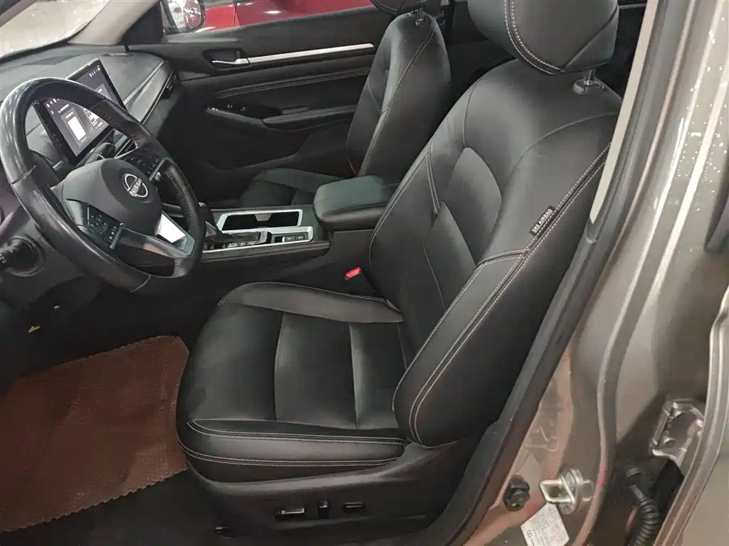 Nissan Teana 2023 — фото 15