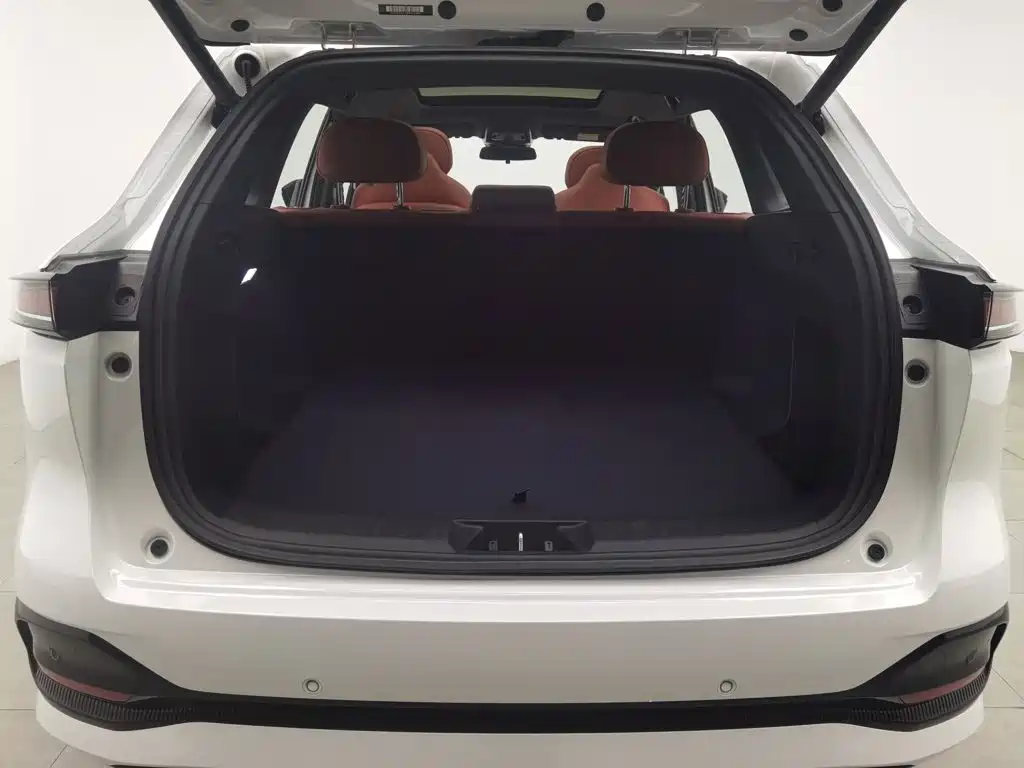 Changan CS75PLUS 2025 — фото 17
