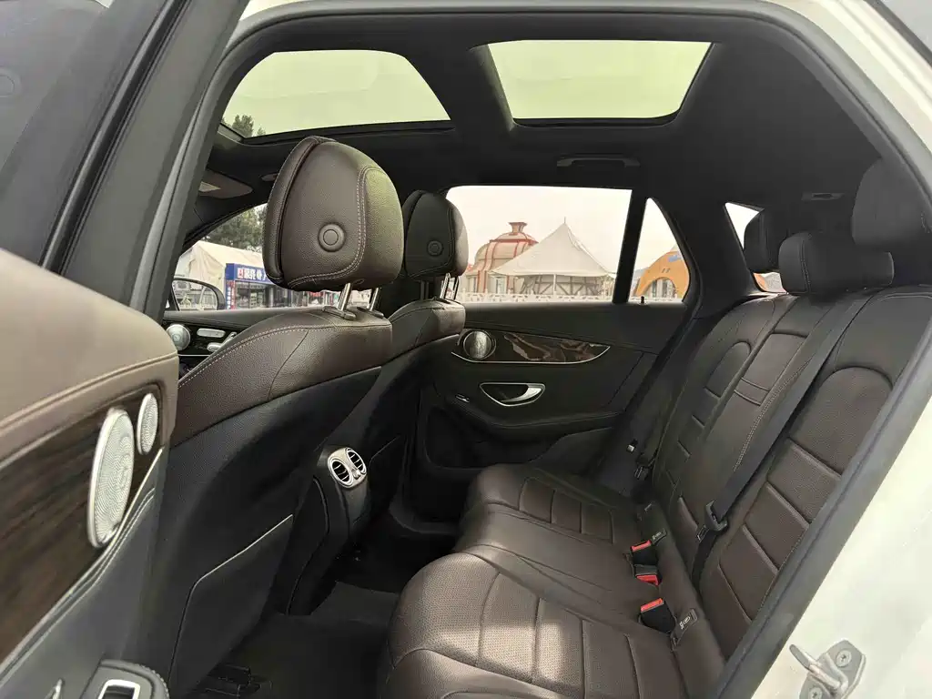 Mercedes-Benz GLC 2016