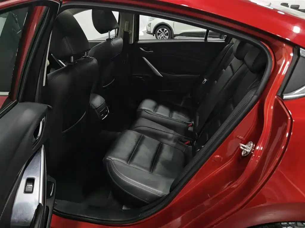 Mazda Atenza 2017 — фото 15