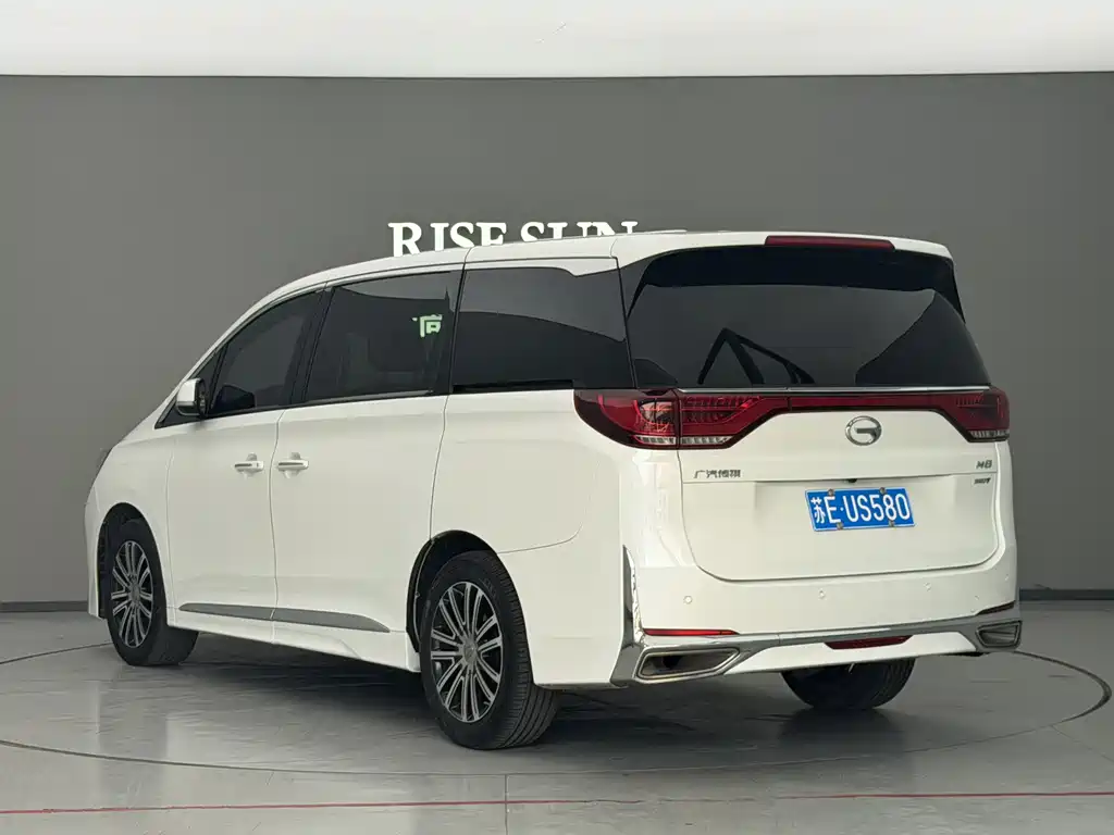 GAC Motor Trumpchi M8 2022 — фото 9