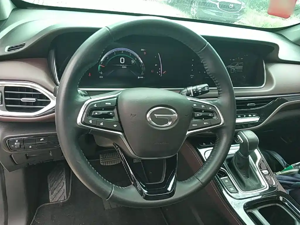 GAC Motor Trumpchi M6 2023 — фото 11