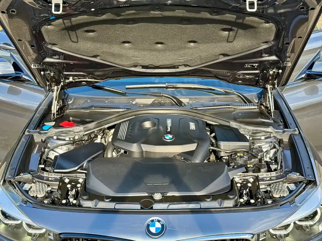 BMW 3 Series GT 2020 — фото 12