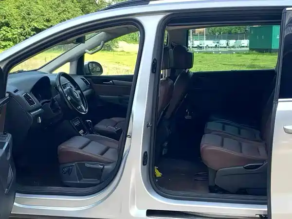 Volkswagen Sharan 2013