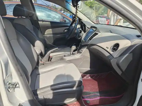 Chevrolet Cruze 2014