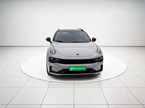 Lynk & Co 01 2023