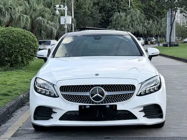 Mercedes-Benz C-Class 2020