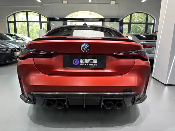 BMW M4 2023