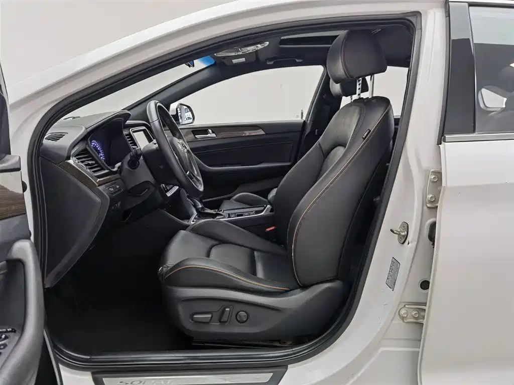 Hyundai Sonata 2017 — фото 10