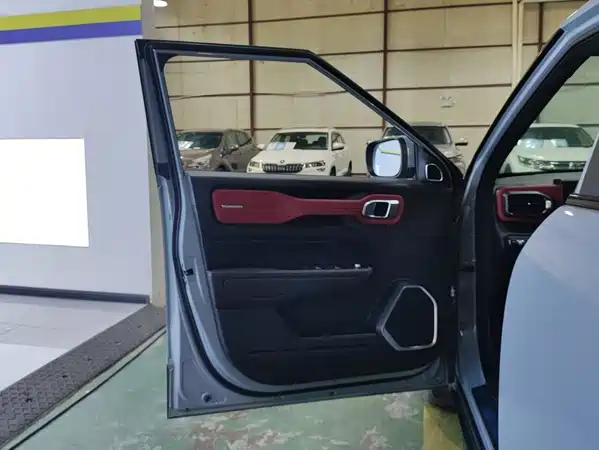 Geely ICON 2021