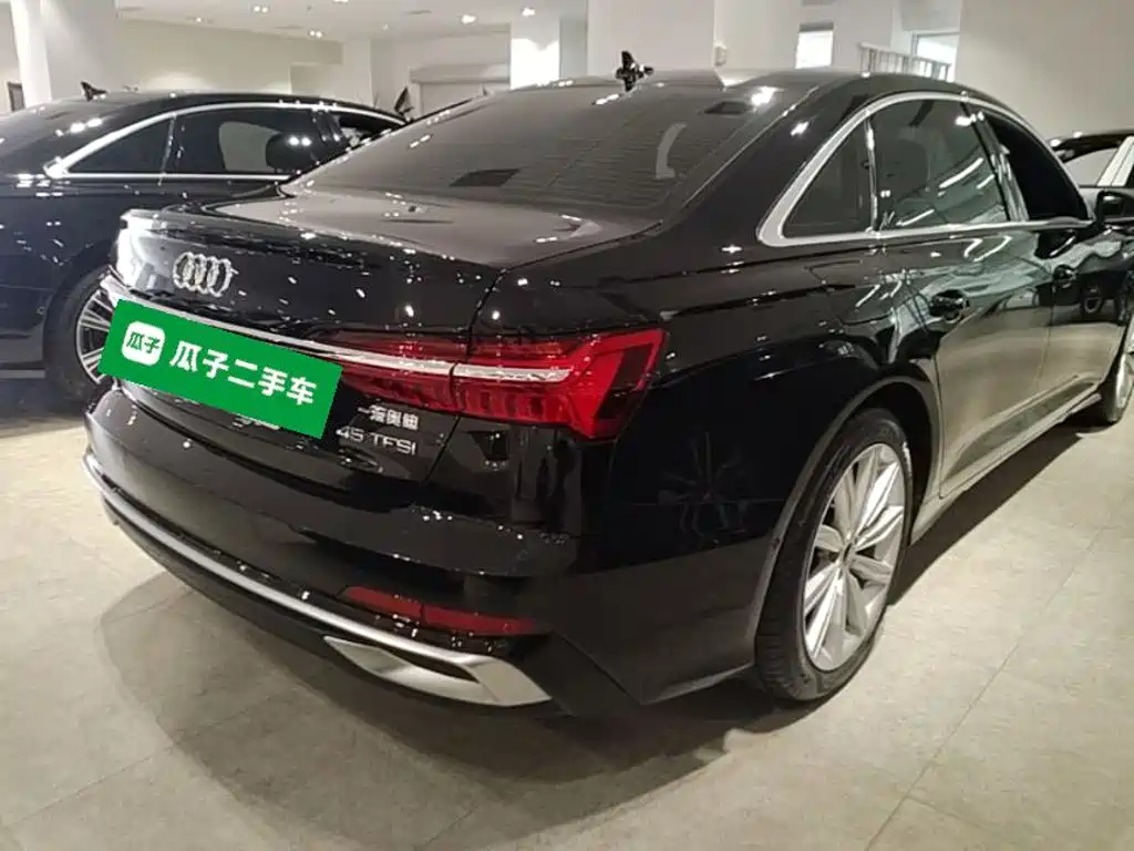 Audi A6L 2025