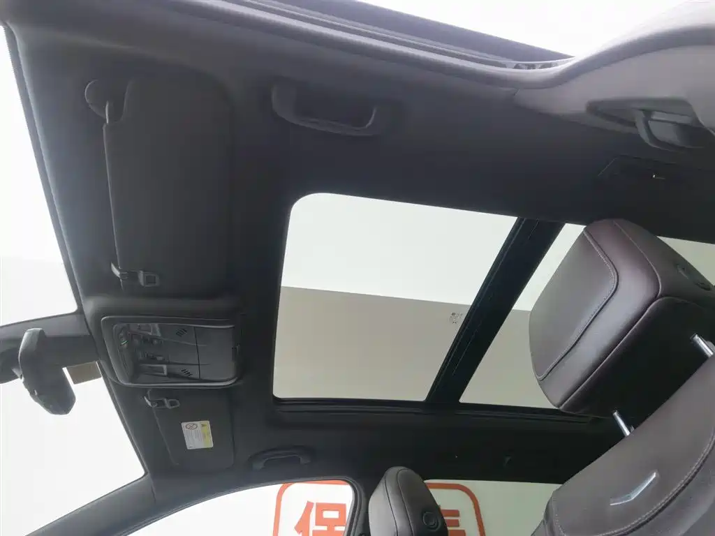 Cadillac XT6 2022 — фото 14