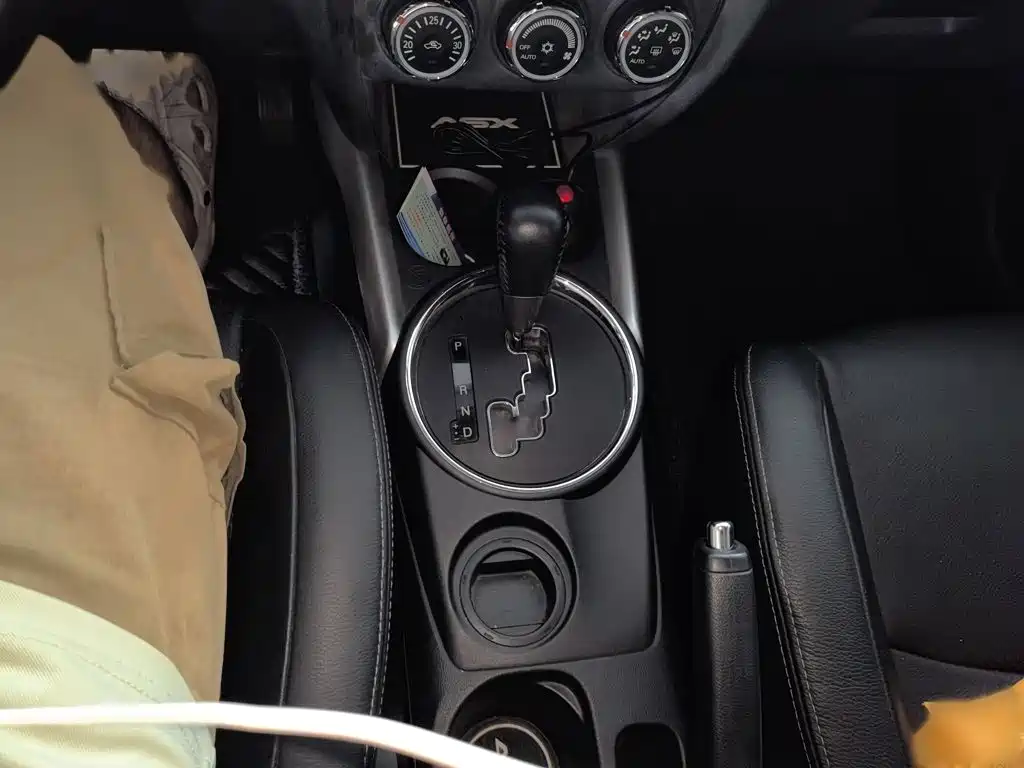 Mitsubishi ASX 2014
