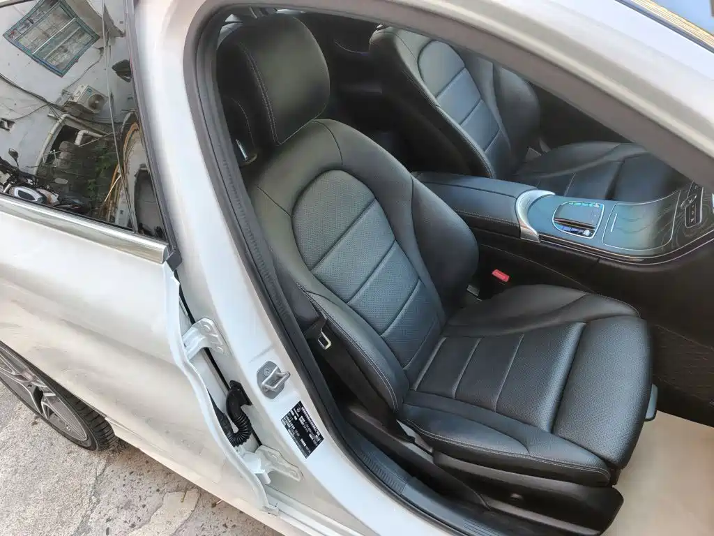Mercedes-Benz C-Class 2020 — фото 25