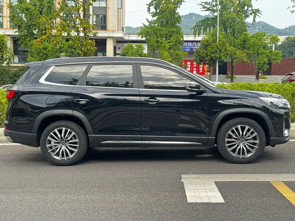 Jetour X90 PLUS 2024 — фото 28