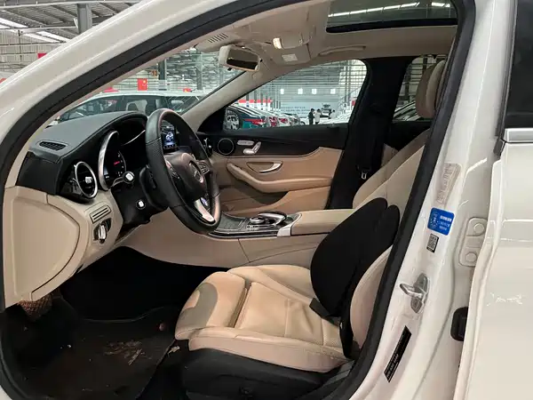 Mercedes-Benz C-Class 2015