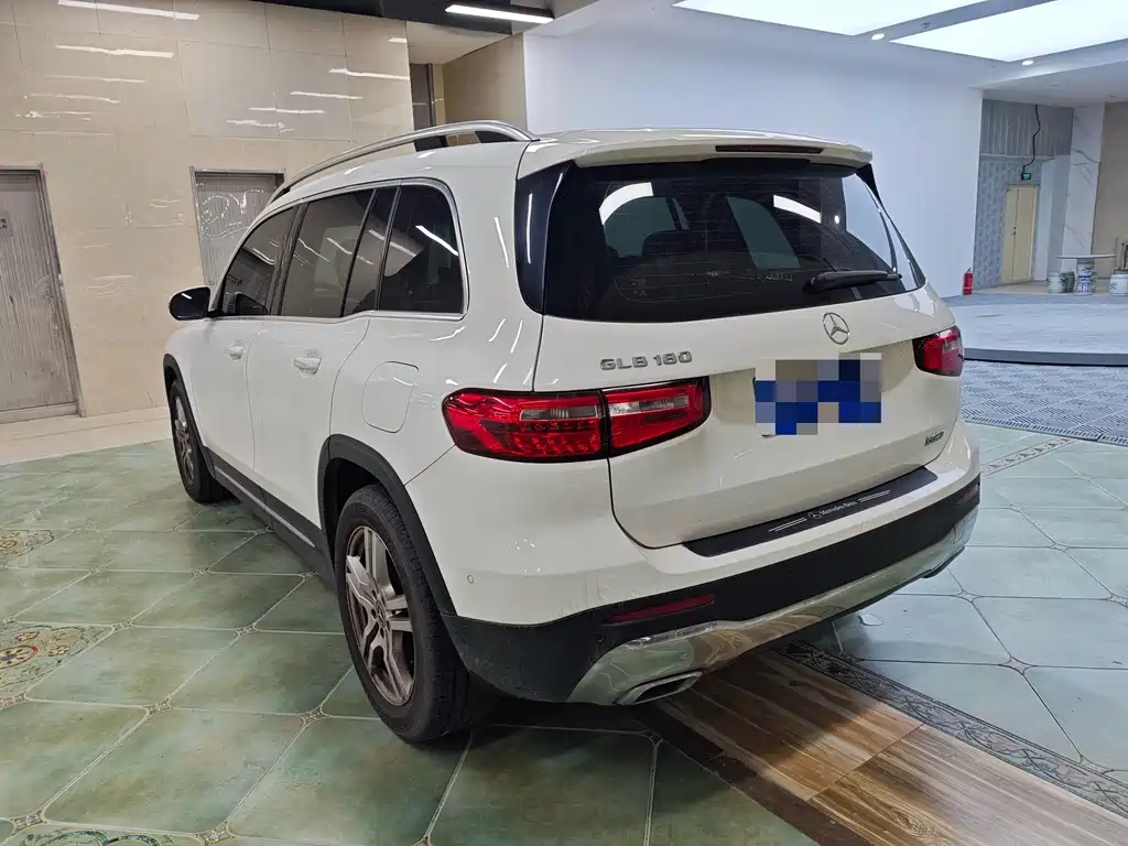 Mercedes-Benz GLB 2021 — фото 10