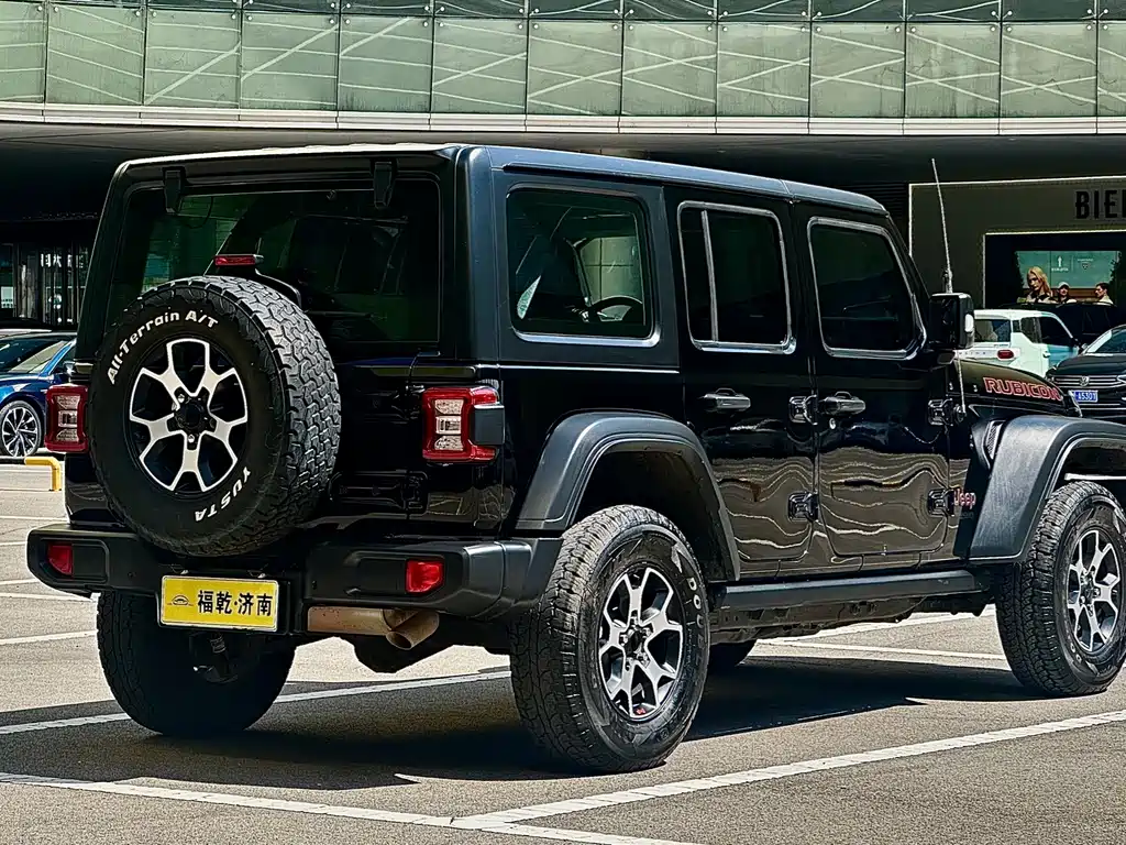 Jeep Wrangler 2024 — фото 6
