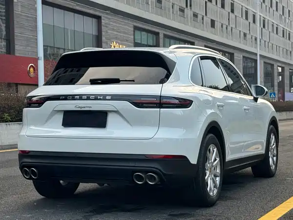 Porsche Cayenne 2019