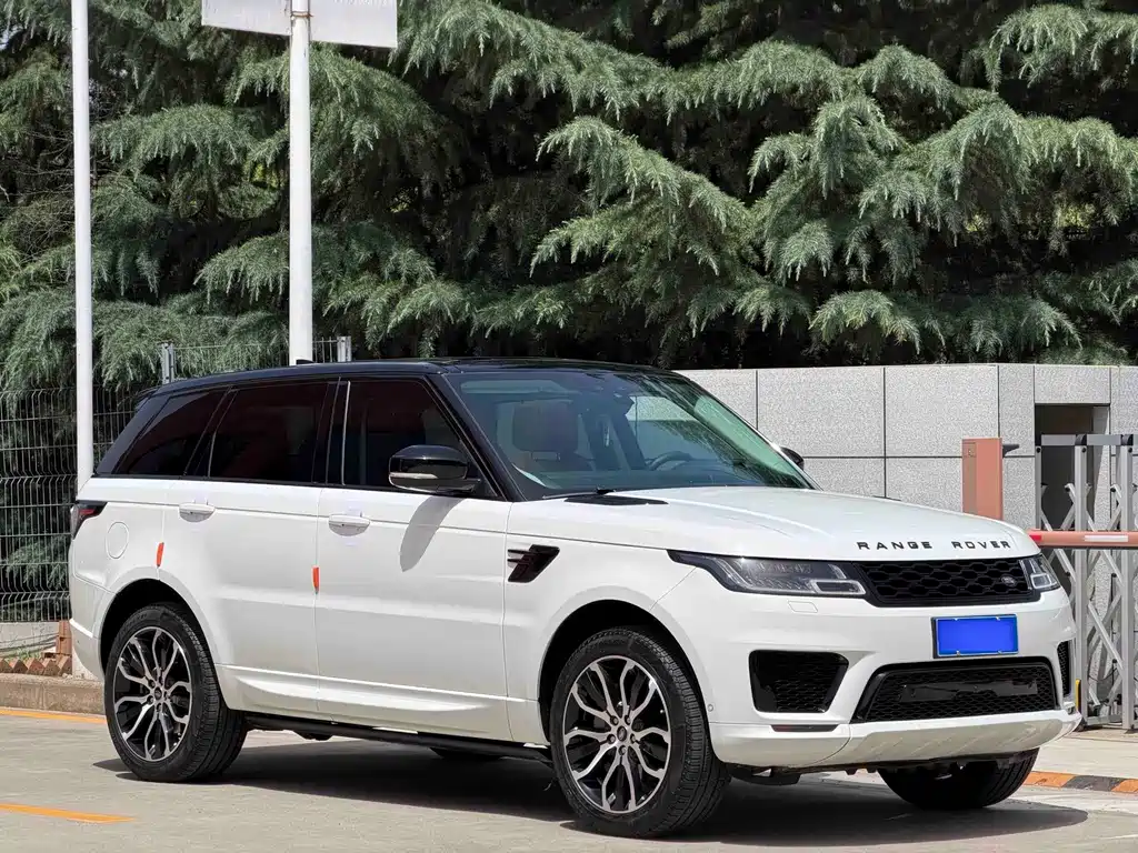 Land Rover Range Rover Sport 2021 — фото 3