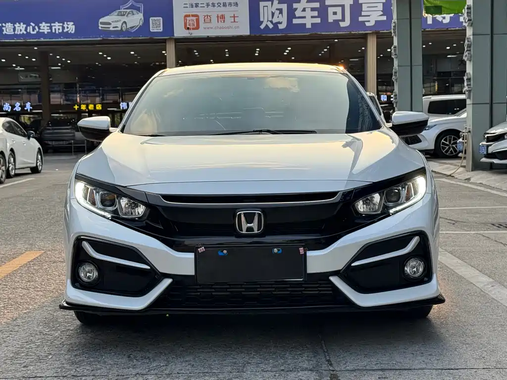 Honda Civic 2022 — фото 2