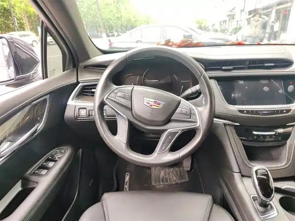 Cadillac XT5 2018