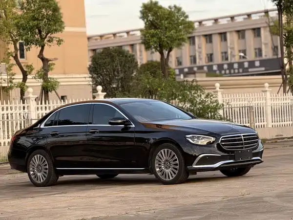 Mercedes-Benz E-Class 2020