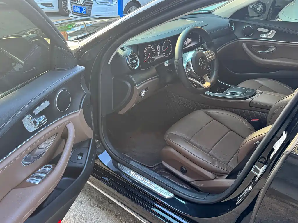 Mercedes-Benz E-Class 2018
