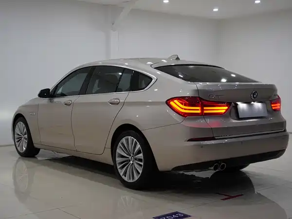 BMW 5 Series GT 2014