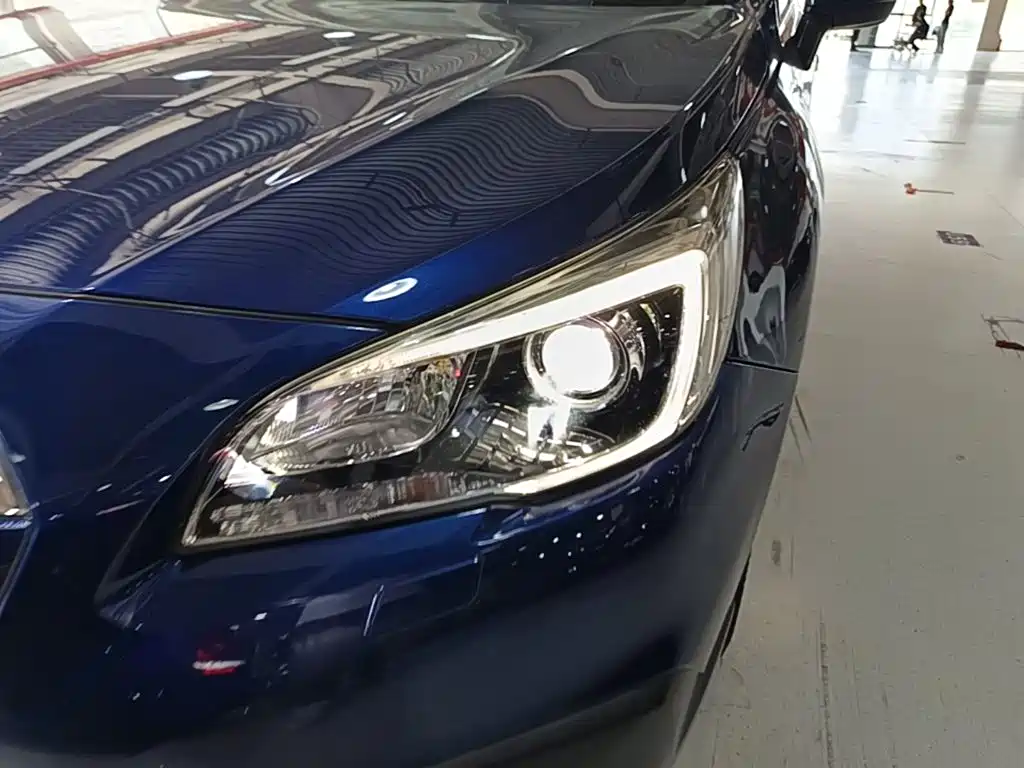 Subaru Outback 2015 — фото 24