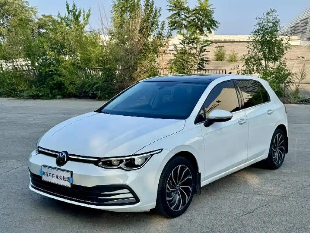 Volkswagen Golf 2023