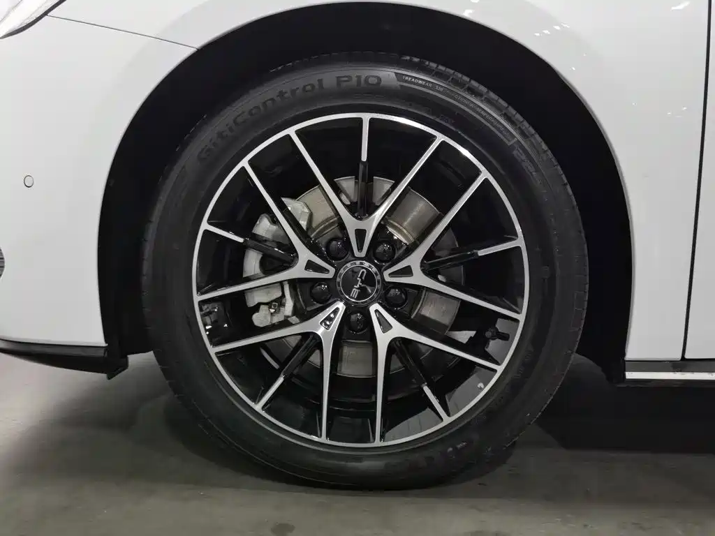 BYD Seal 2024 — фото 17