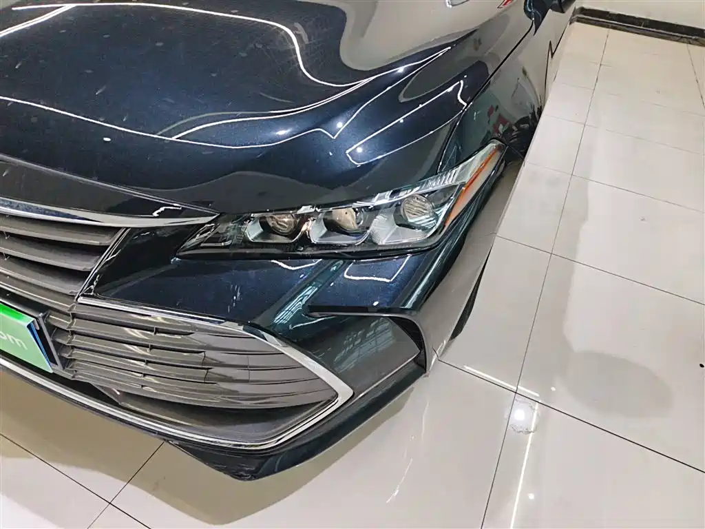 Toyota Avalon 2022 — фото 19