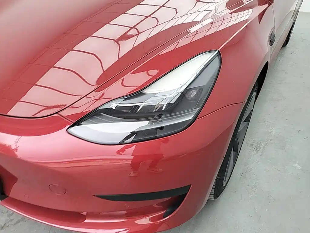 Tesla Model 3 2022 — фото 24