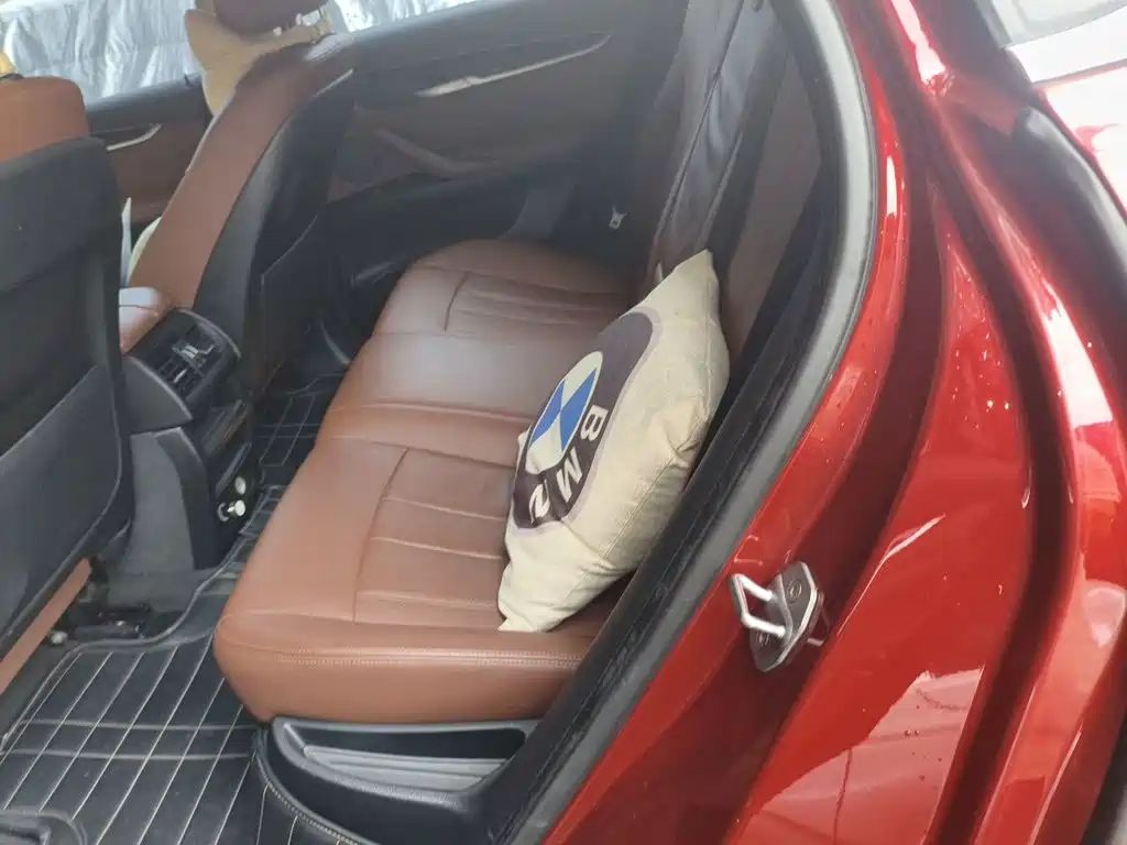 BMW X6 2015 — фото 18