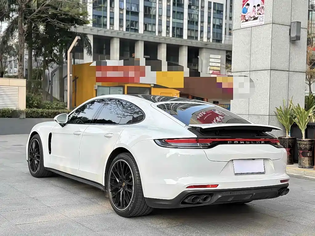 Porsche Panamera 2021 — фото 16