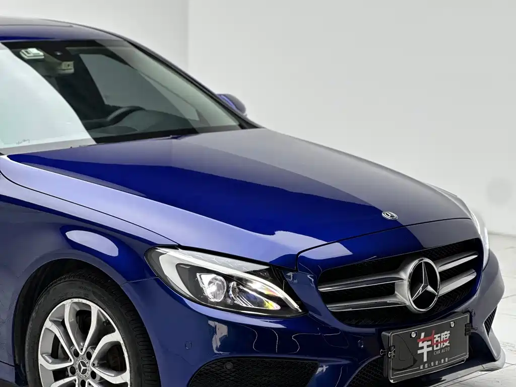 Mercedes-Benz C-Class 2018 — фото 11