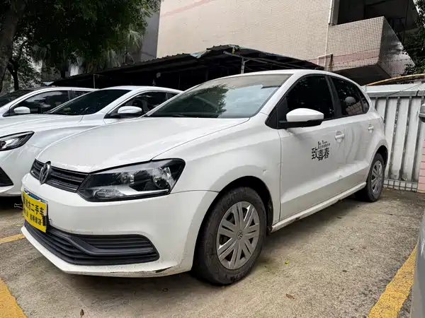 Volkswagen Polo 2016