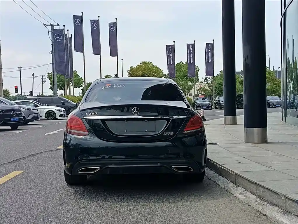 Mercedes-Benz C-Class 2021