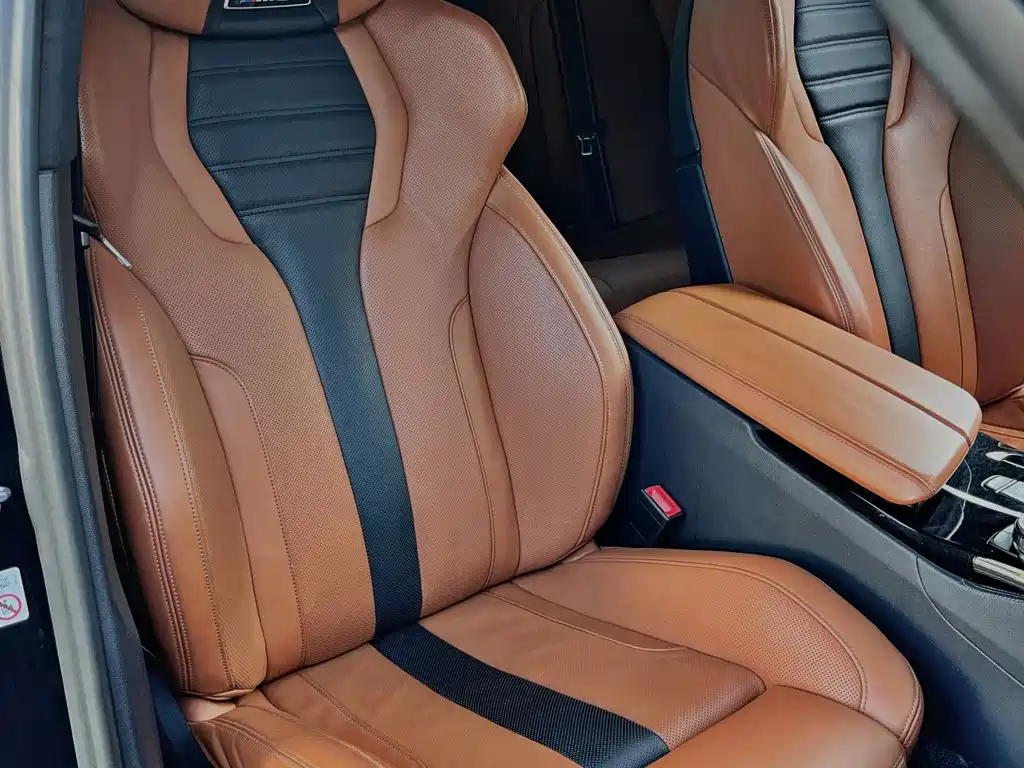 BMW M5 2020 — фото 11