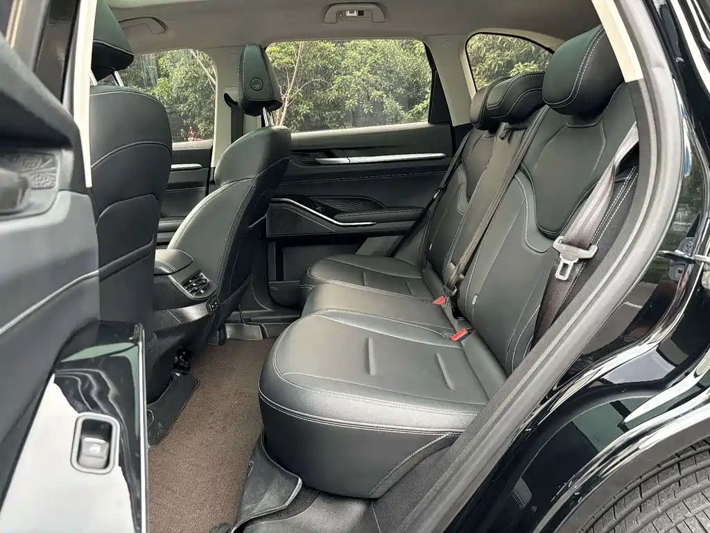 Haval H6 2023 — фото 13