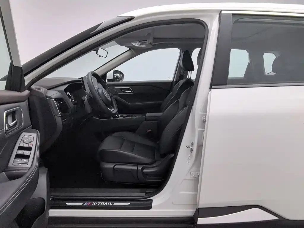 Nissan X-Trail 2023 — фото 10