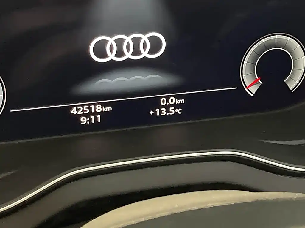 Audi Q5L 2024 — фото 10