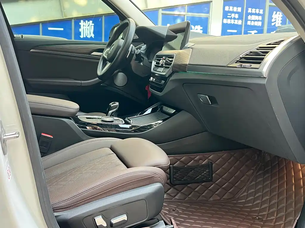 BMW X3 2022 — фото 10