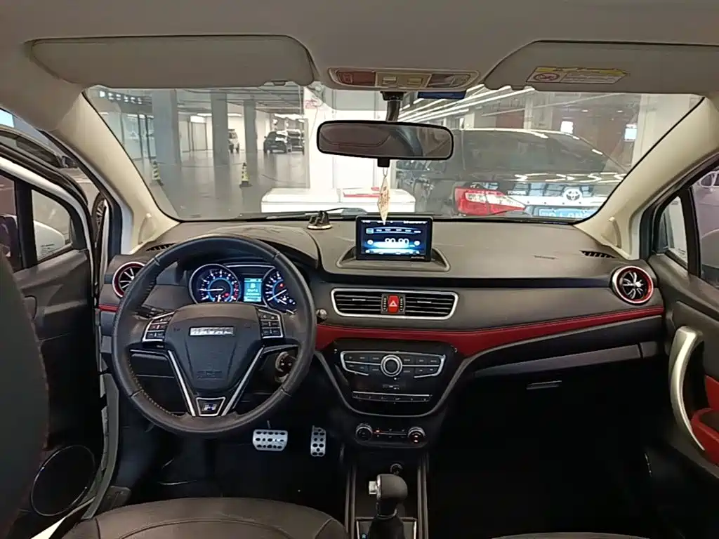 Haval H1 2016 — фото 10