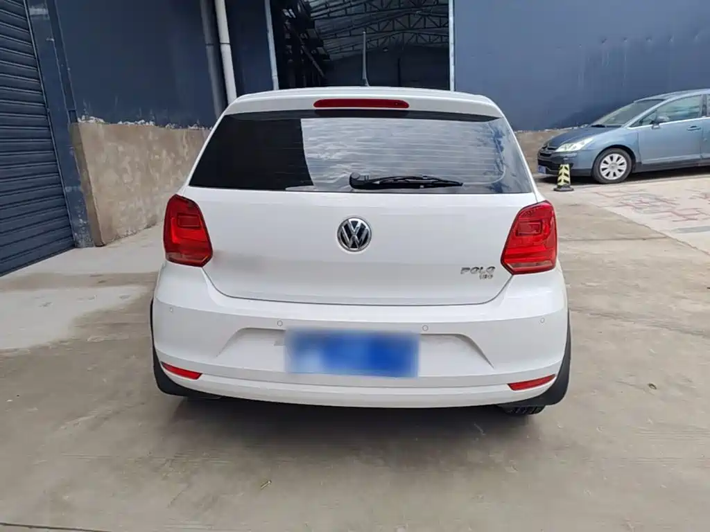 Volkswagen Polo 2016
