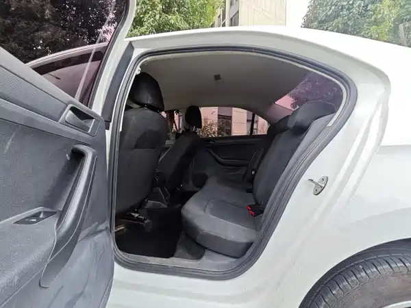 Volkswagen Jetta 2019