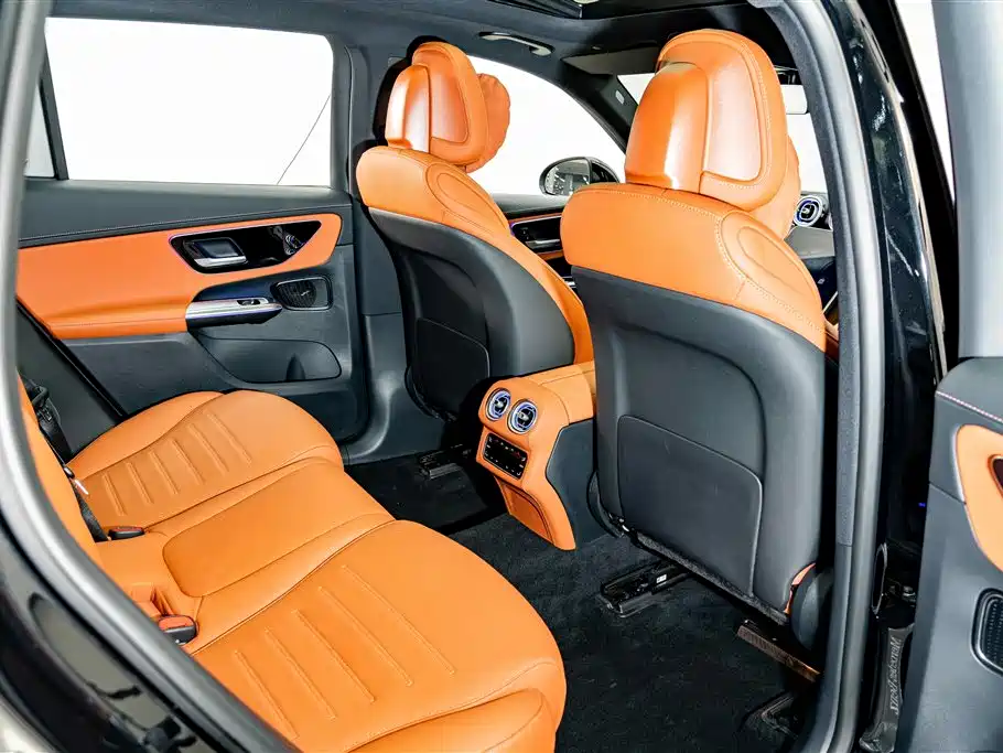Mercedes-Benz GLC 2025 — фото 20