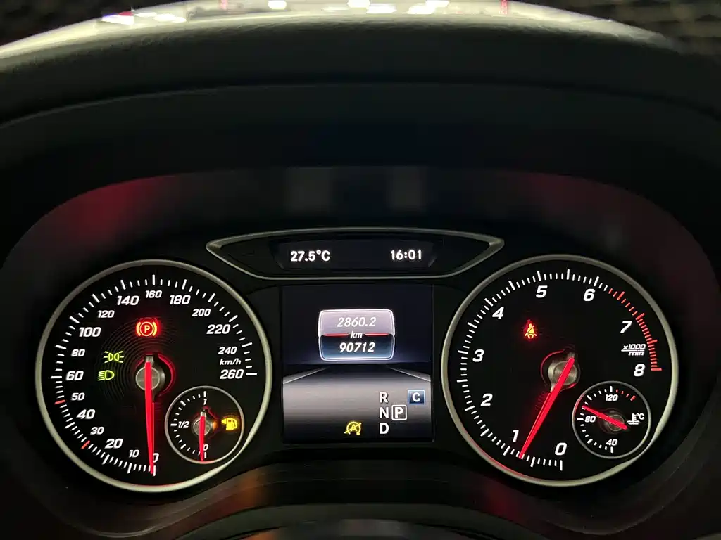 Mercedes-Benz B-Class 2018 — фото 14